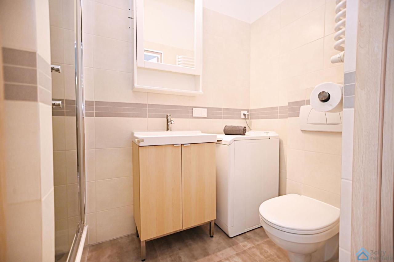 Beige And Red 3City Studio In Sopot With Outdoor Parking By Noclegi Renters Zewnętrze zdjęcie