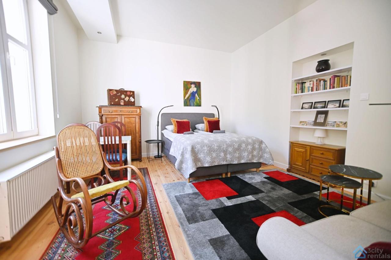 Beige And Red 3City Studio In Sopot With Outdoor Parking By Noclegi Renters Zewnętrze zdjęcie